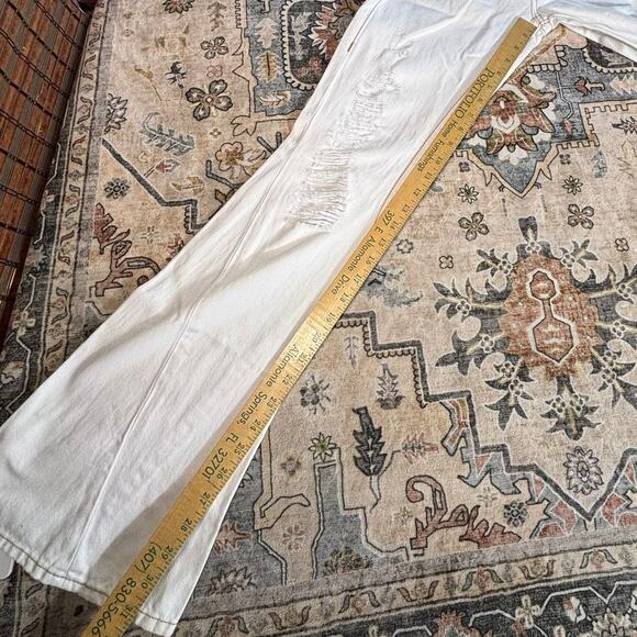 True Religion Women's Flare Bootcut White Denim Jeans Low Rise Y2k Pants 26 - Picture 7 of 8